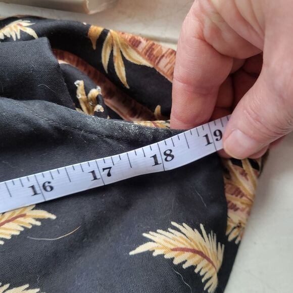 Peppermint Bay sleeveless A-line shift dress, keyhole close, size M - Picture 5 of 5